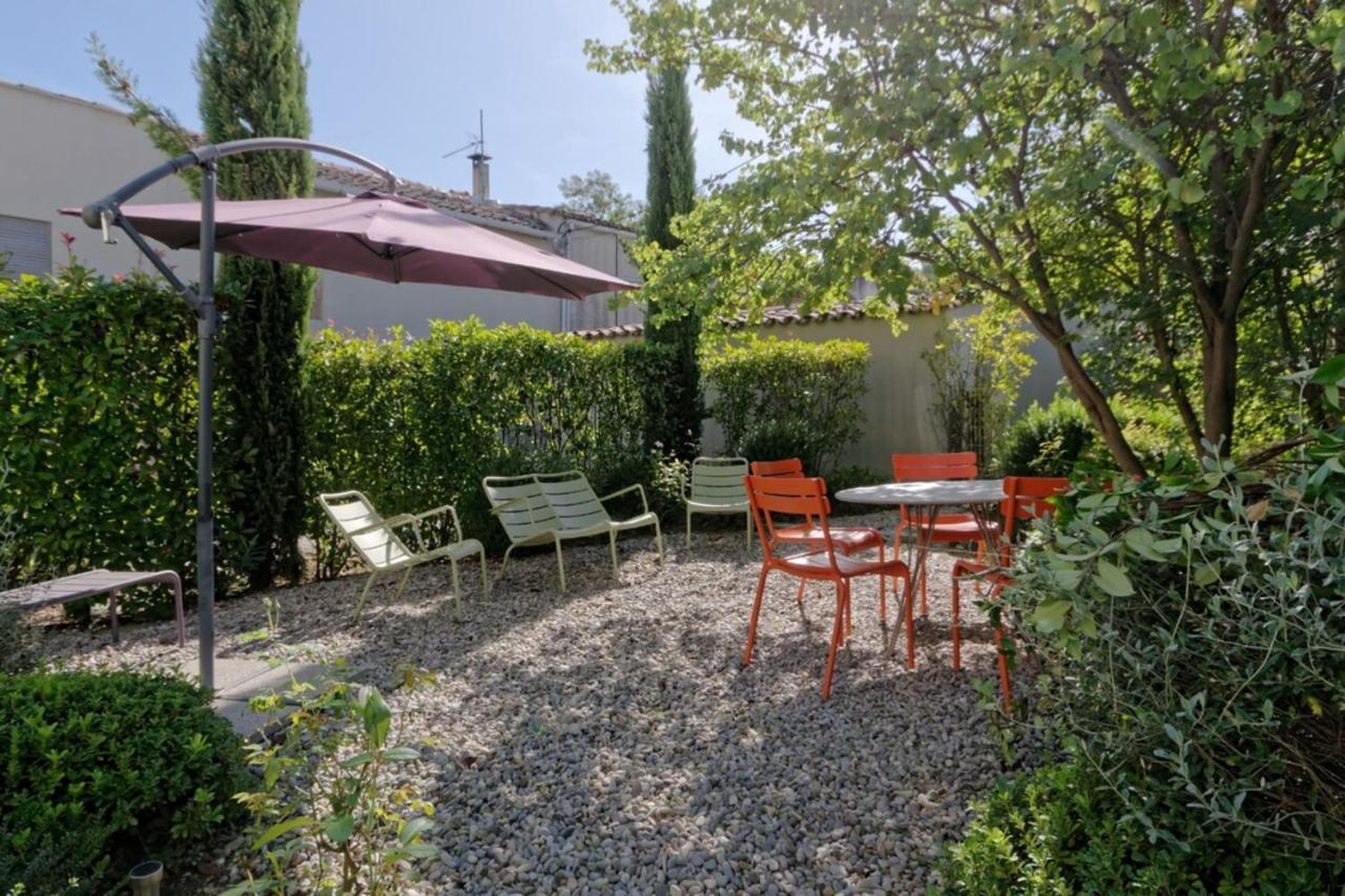 Private Furnished Apartment With All Comfort Has A Garden In A Green Space Meyreuil Zewnętrze zdjęcie
